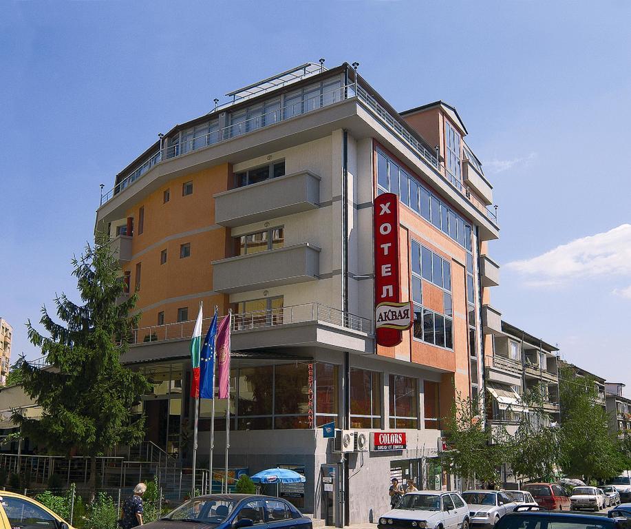 Hotel Akvaya Veliko Tărnovo Esterno foto